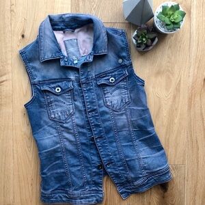 G-STAR  Blue & Pink denim sleeveless vest